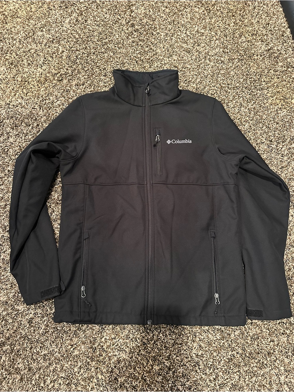 Columbia Black Lightweight Softshell Jacket